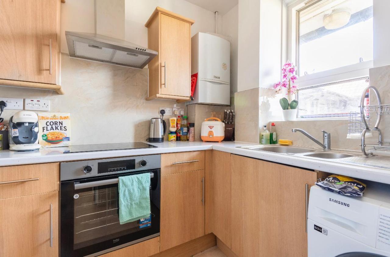 Fresh Apartment & Parking Londres Extérieur photo