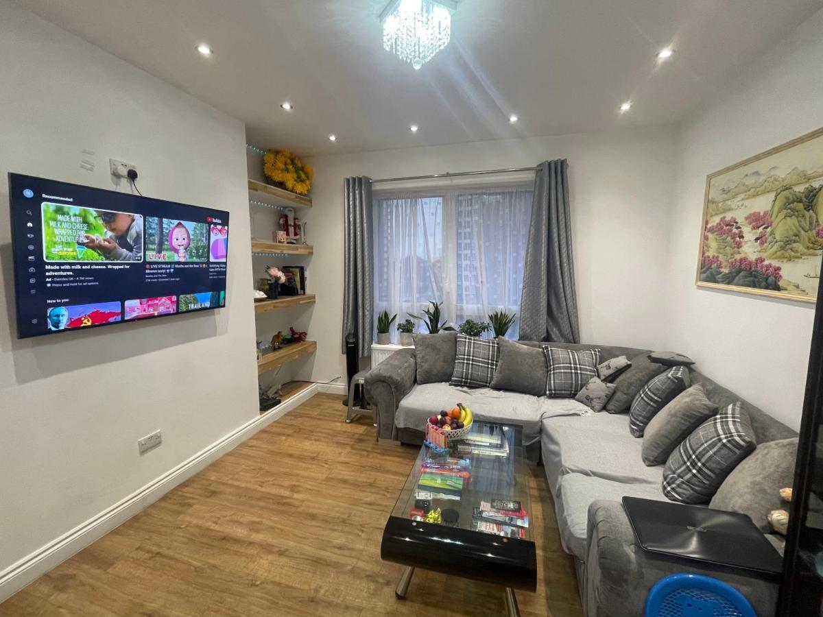 Fresh Apartment & Parking Londres Extérieur photo